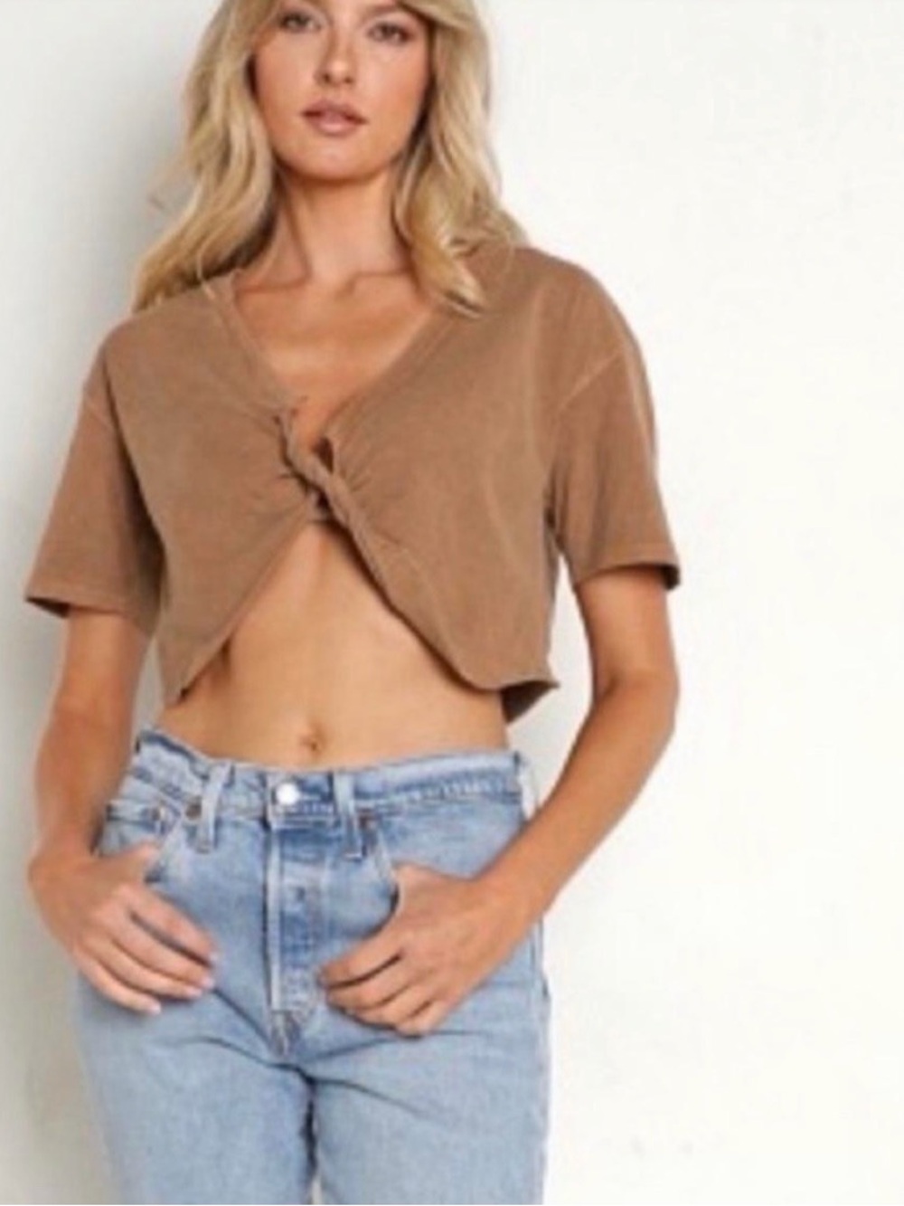 Joah Brown Women’s Twist Crop Tee Sz M/L